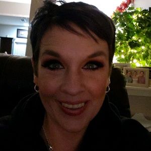 Meet your Posher, Jaclyn